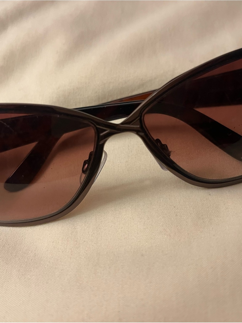 Oscar de la Renta MOD-3013 200 Sunglasses Tortoise Brown - Minor Scratch